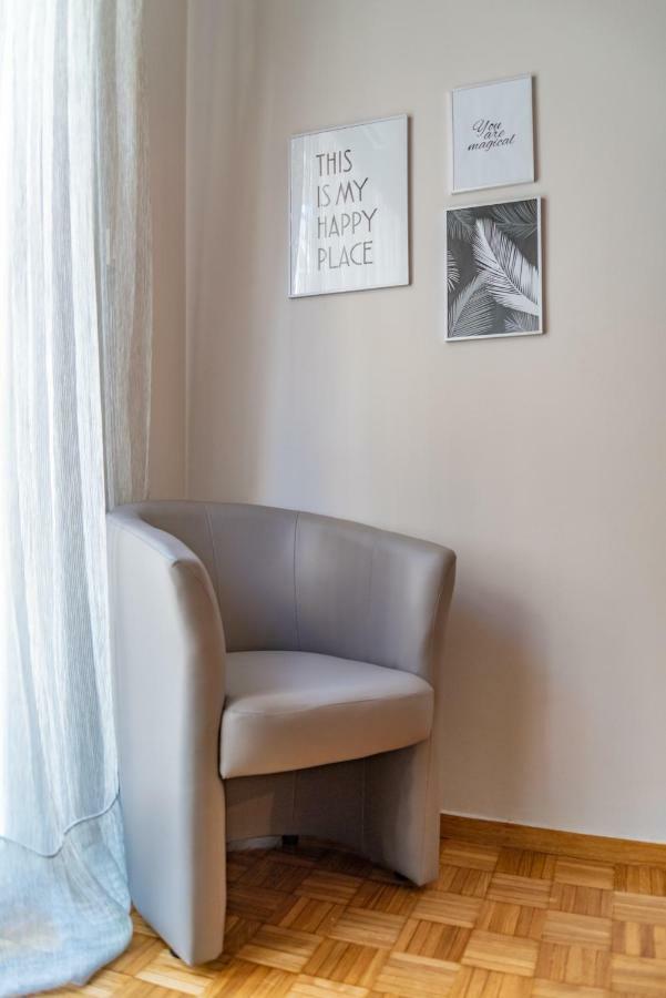 Fix Divine Apartment Atena Exterior foto